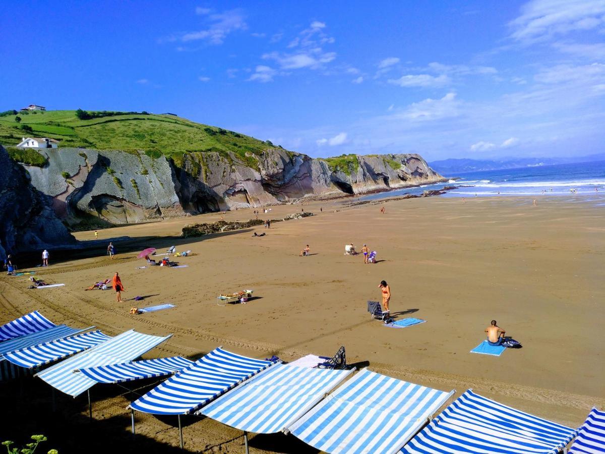 Apartamento Costa II Con Parking Exterior Comunitario Zumaia Exteriör bild