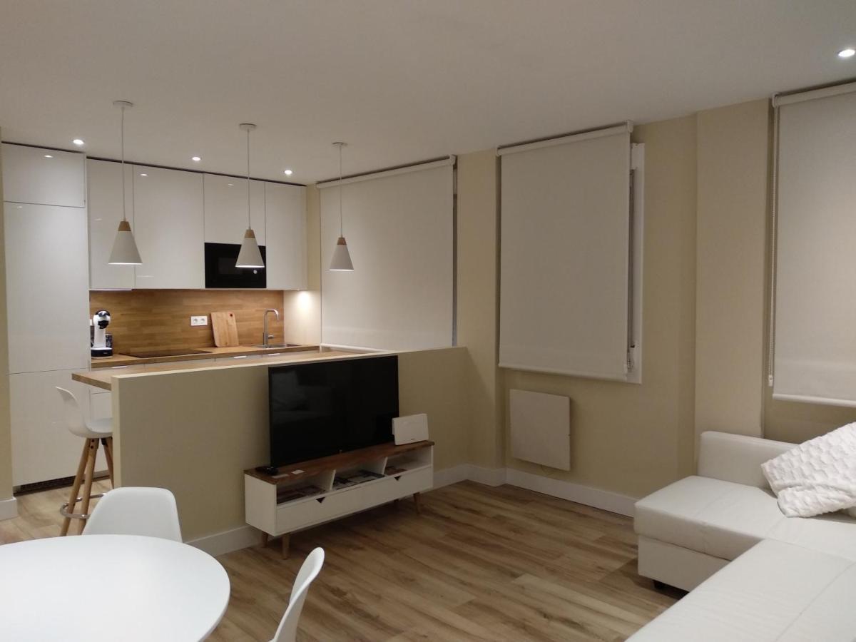 Apartamento Costa II Con Parking Exterior Comunitario Zumaia Exteriör bild